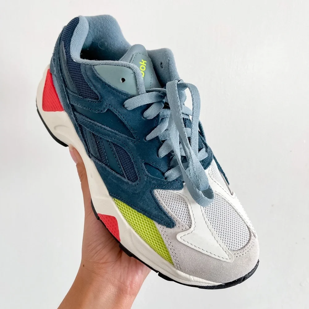 Multi colored Reebok’s - Picture 2 of 4